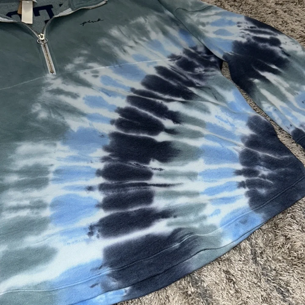 NWT Victoria's Secret PINK Varsity Oversized Half Zip Sweatshirt - Picture 3 of 14